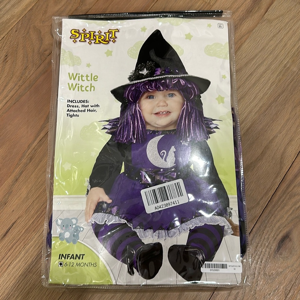 SPIRIT HALLOWEEN WITTLE WITCH 6-12 months